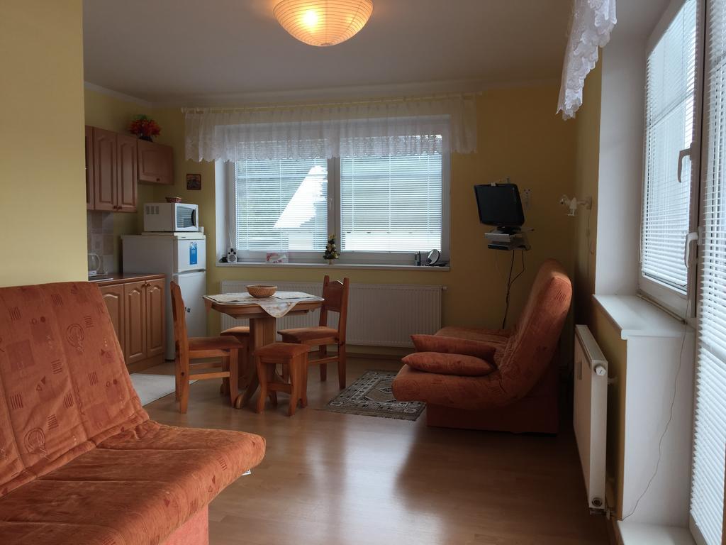 Apartman Karolina 哈拉霍夫 外观 照片